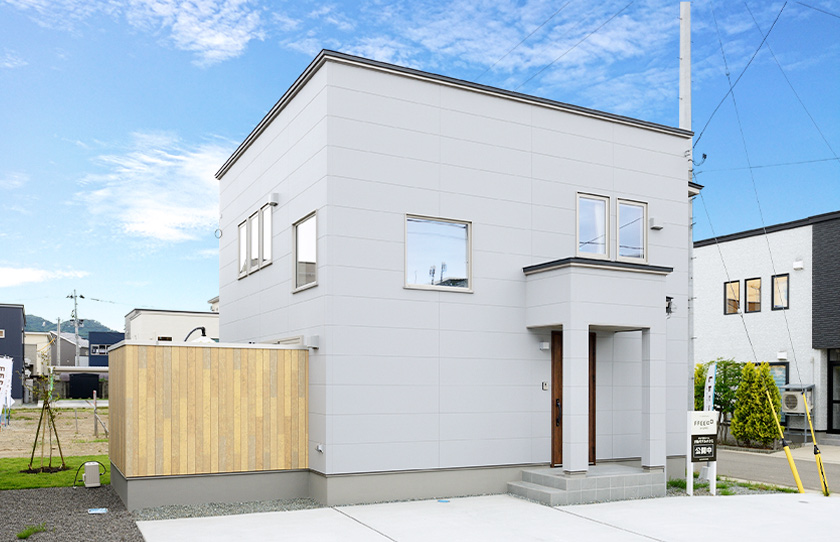 FFEECO DOORS(フィーコドアーズ)