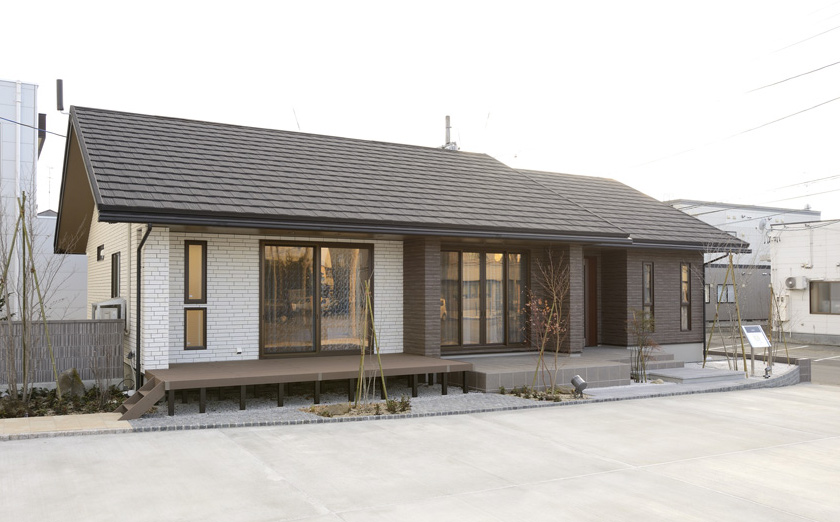 弘前市田園会場 HIRAYA（ヒラヤ）